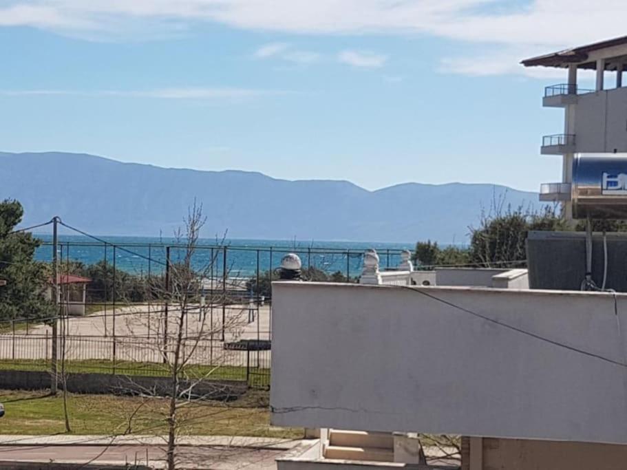 Villa Besnik, Rooms For Rent Vlore Ngoại thất bức ảnh